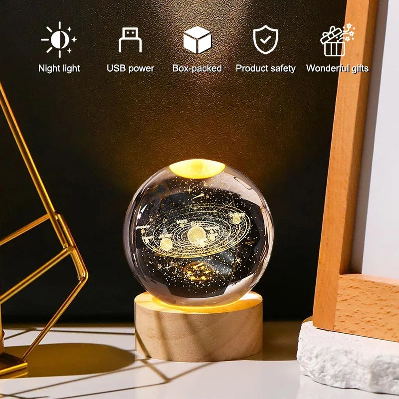 Bola de cristal USB con diseño del sistema solar o luna. Ideal para dormitorios y como regalo para niños. 🎁✨